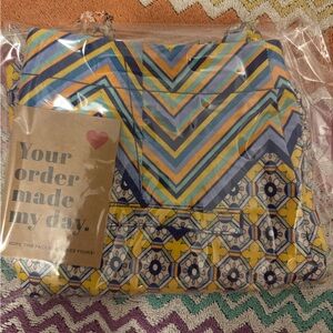 Maeve by Anthropologie. Size 6. Has stretch. SUPER FLATTERING!